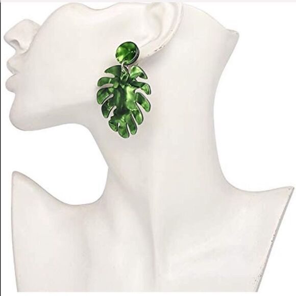 ✨Bohemian Tree Leaves Print Acrylic Drop Earrings✨ - Picture 6 of 7